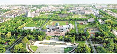 2020年9月,习近平总书记在第三次中央新疆工作座谈会上强调:“要弘扬民族精神和时代精神,践行胡杨精神和兵团精神,激励各级干部在新时代扎根边疆、奉献边疆。”