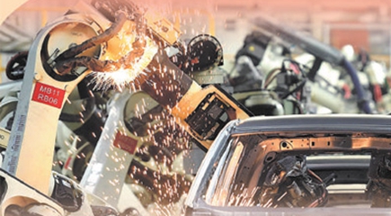 广大企业家主动为国担当、为国分忧,顺应时代发展,勇于拼搏进取,为积累社会财富、创造就业岗位、促进经济社会发展、增强综合国力作出了重要贡献,在波澜壮阔的历史画卷中书写下企业家精神的华彩篇章。